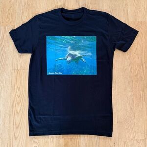 Maui Honu (sea turtle) photo at Kewakapu on Black soft premium t shirt Small